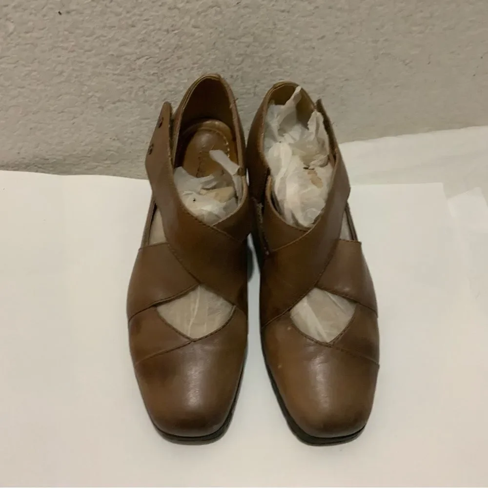 Earth Spendrift Women' Wedge Shoes Size 9.5 B Cinnamon Brown Hook & Loop Closure